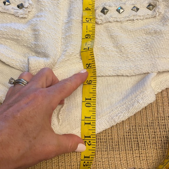 Zara frayed shorty shorts Med - Picture 8 of 10